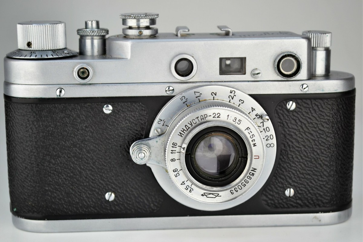 Zorki C フィルムカメラ Industar-22レンズ Soviet Camera ZORKI Lens INDUSTAR - 22 (3,5/50) Camera for EXPORT
