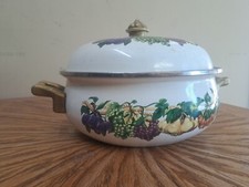 Tabletops Unlimited Kensington Garden Vitroceramic Pot 3 Quart Pot with Lid