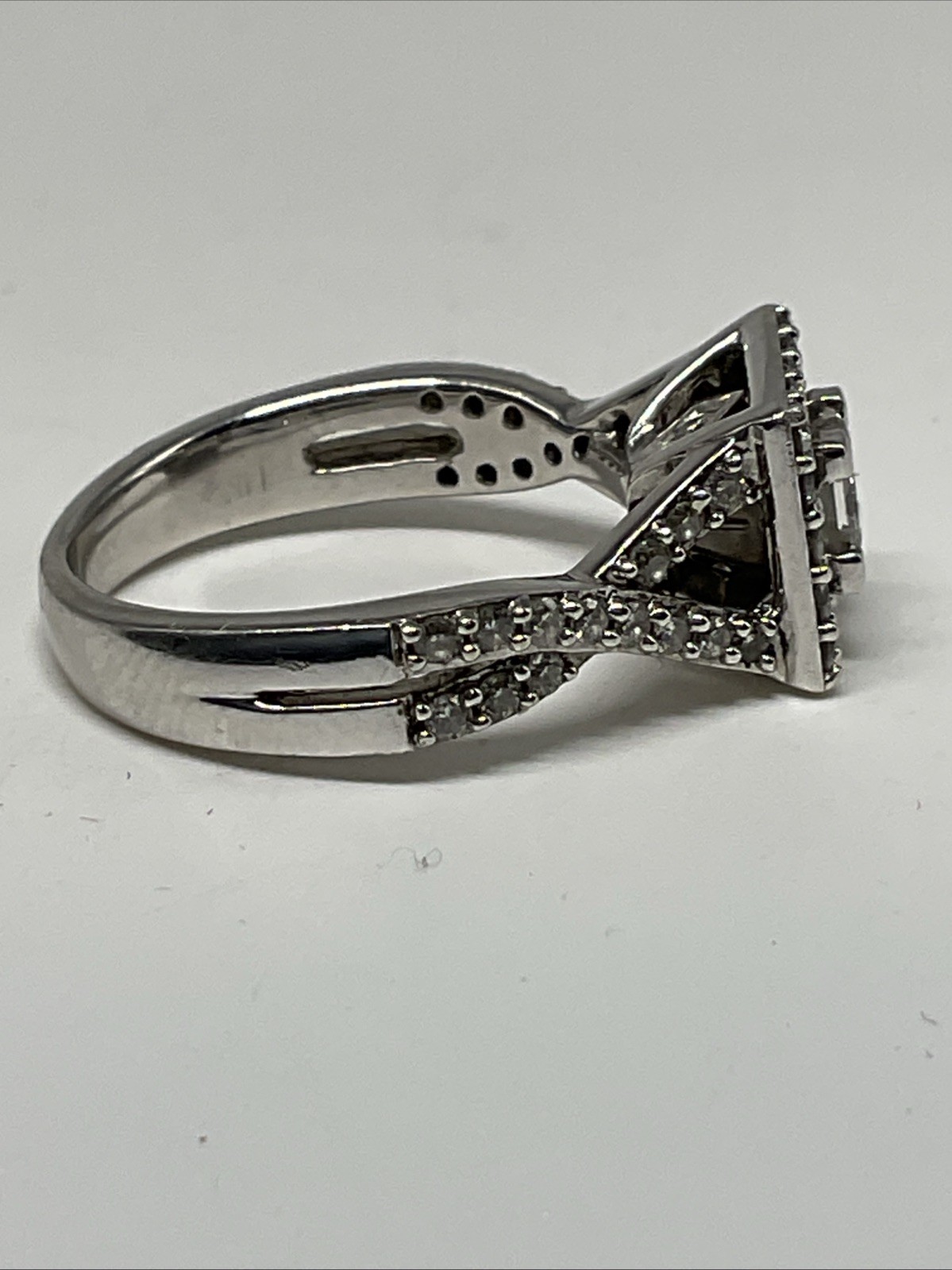 Engagement Ring Solid 13K W. Gold Solitaire Princ… - image 14