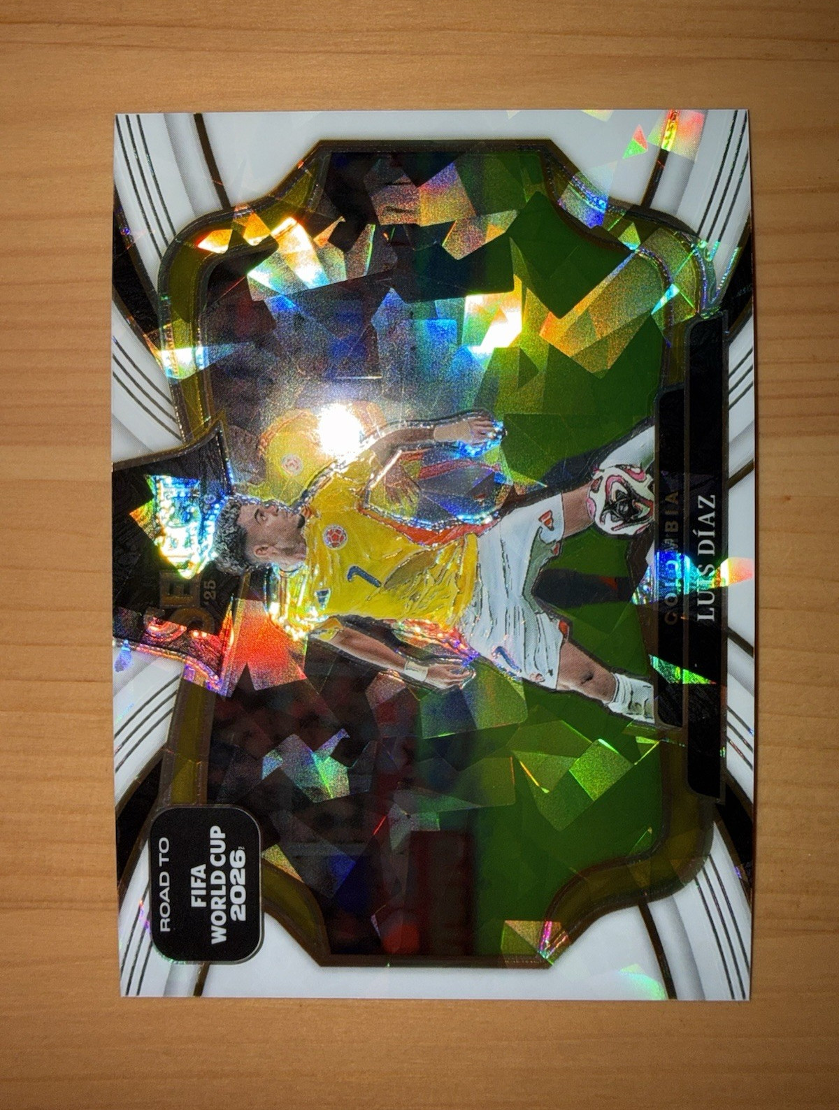 2025-26 Panini Select Luis Diaz FIFA World Cup 2026 White Cracked Ice /129