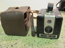 Kodak Brownie Hawkeye 620 Roll Film Camera Flash Model Vintage 1950's W/ Case