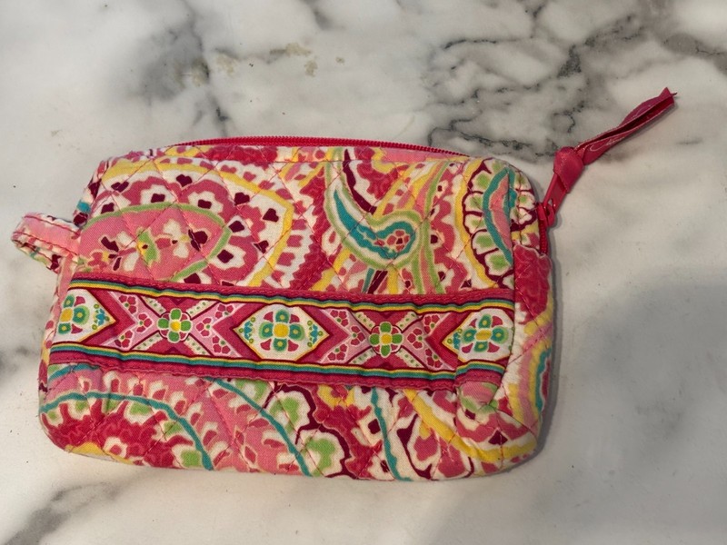 🍓👜✨ VINTAGE VERA BRADLEY TUTTI FRUITTI COSMETIC CASE – RARE RETIRED PRINT ✨👜