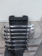 Vintage Craftsman Ratcheting Combination Wrench Set W Rack 516 -1116 Fast Ship Vintage Craftsman Ratcheting Combination Wrench Set W Rack 516 -1116 Fast Ship