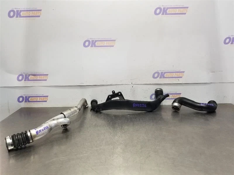 10 2010 宝马 135I 3.0L 涡轮增压套件 — 第 2/4 张图片