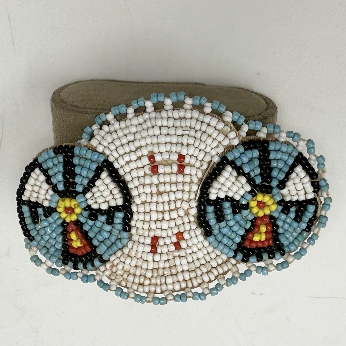 Vintage Hand Beaded Native American Thunderbird Hair Clip  display picture 2