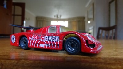 MATCHBOX GROUP C RACER ''BASF'' SPIELZEUGAUTO MODELL MASSSTAB 1:55 FORD SPORTWAGEN LEMANS