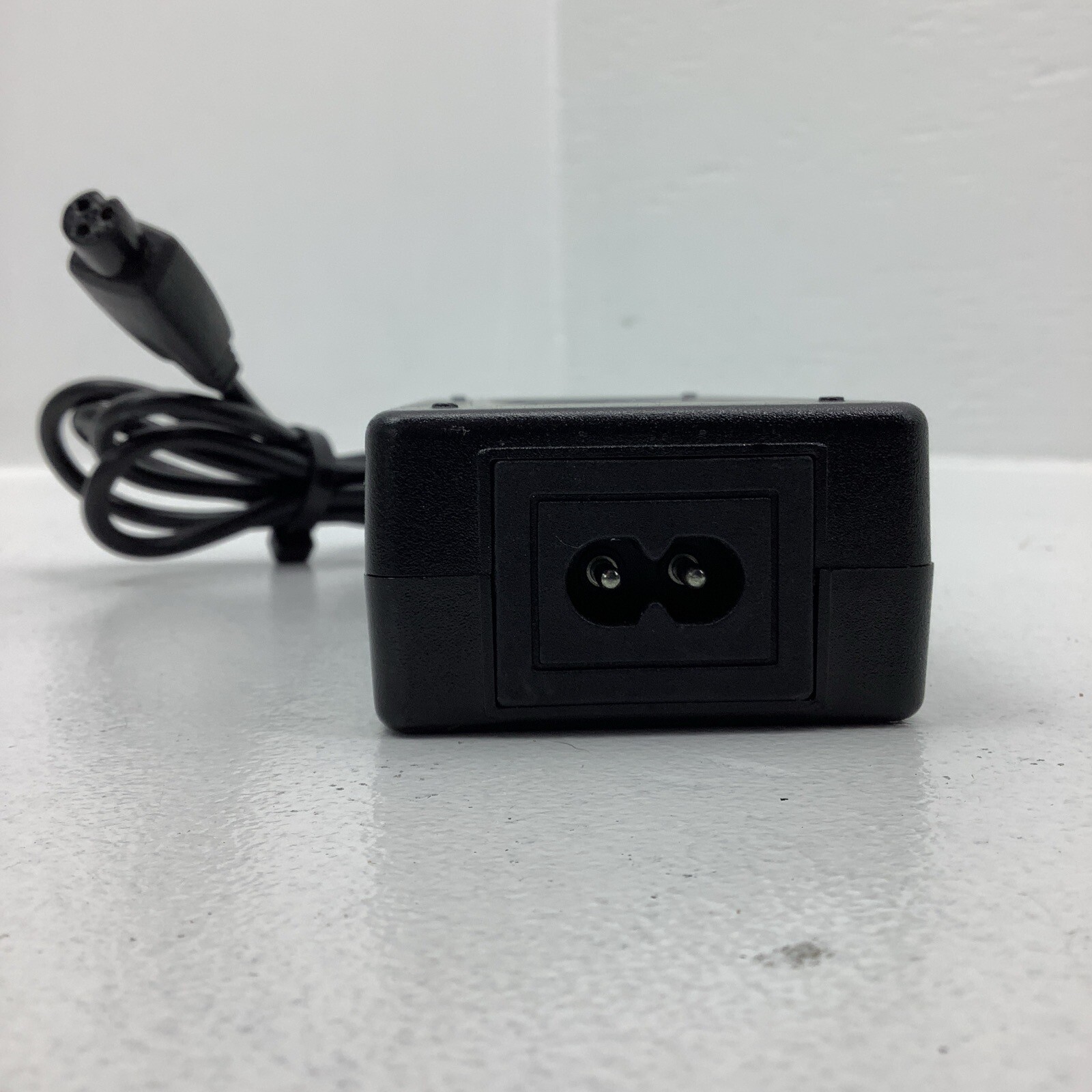 Swagtron Hoverboard Charger AC Adapter Power Supply FY-2942000 29.4V 2A