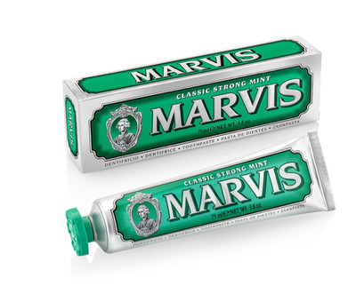Marvis Classic Strong Mint Toothpaste   Old-Fashioned, 3.8 oz, Fluoride-Free