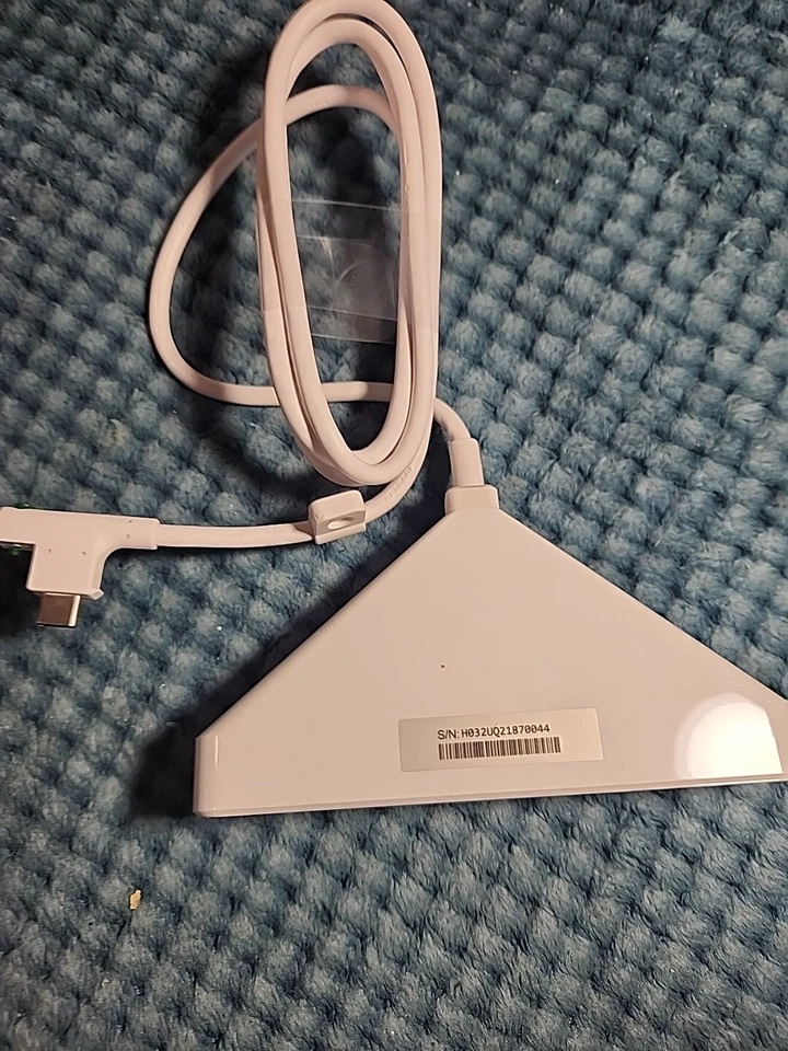 Clover Cable YJ3 Mini Triangle Hub (1HYNZZZ0168) for Clover Mini Lightly Used - Image 3 of 4