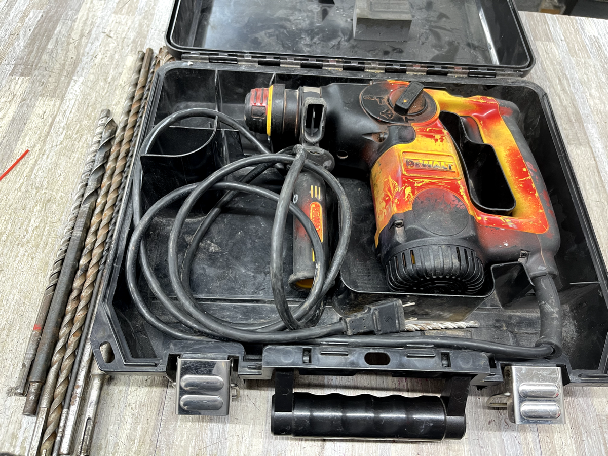 DEWALT D25313 1 inch L Shape 3-mode SDS Hammer Drill w/bits | eBay