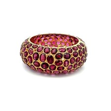 320.00 Carat Oval Shape Amethysts 18 Karat Yellow Gold Bangle Bracelet