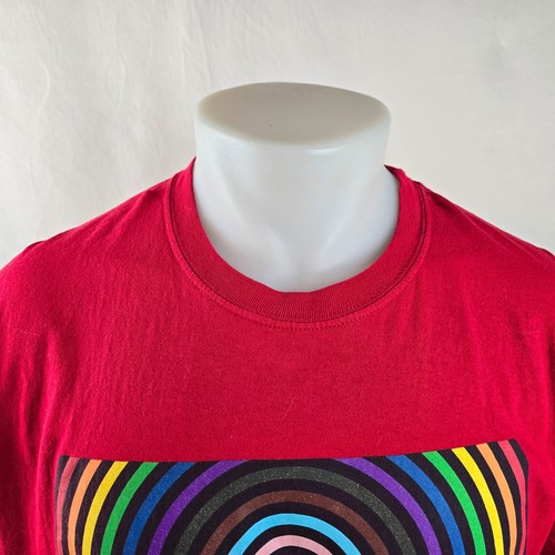 Camiseta Take Pride Target Para Hombres XL Roja Uniforme de Empleado Gráfico Camiseta Colorida - Imagen 2 de 8