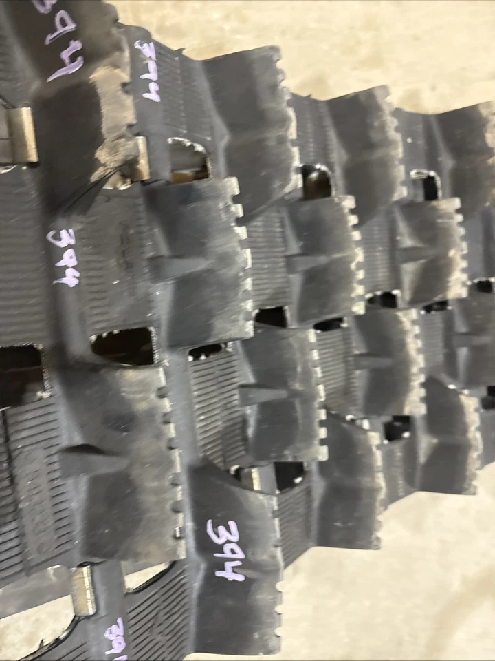 2008 Polaris RMK 800 snowmobile track 5413233 Tread 394 - Image 4 of 4