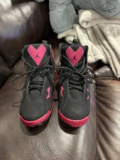 Air Jordan True Flight size 4.5y black/sport fuchsia preowned