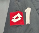 Picture 3 of 6