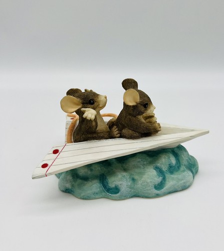 Fitz Floyd Charming Tails Just Plane Friends Mouse Figurine Paper Airplane Mice - Picture 3 of 11