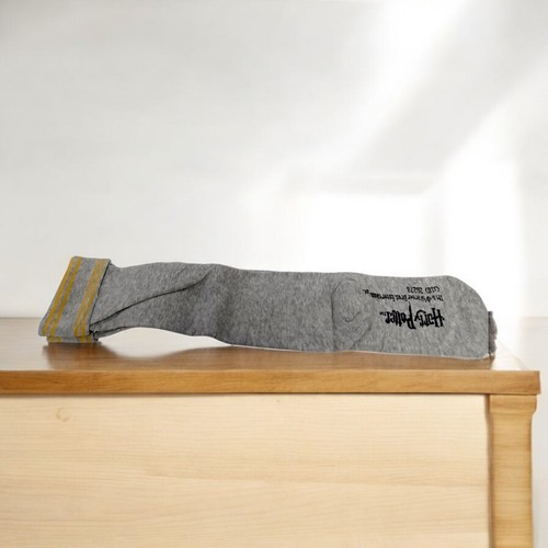 Hufflepuff Knee High Socks Embrace the Magic of Hogwarts with Cozy Comfort - Picture 6 of 10