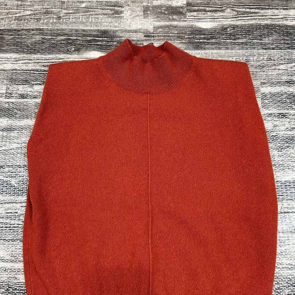 Banana Republic Womens size XS Franca 100% Cashmere Padded Shoulder Top Sweater - Image 3 of 4