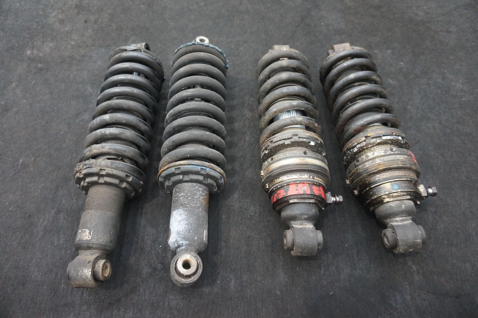 Set Shock Strut Spring Absorber 400412031AB Lamborghini Gallardo Spyder 08 *Note