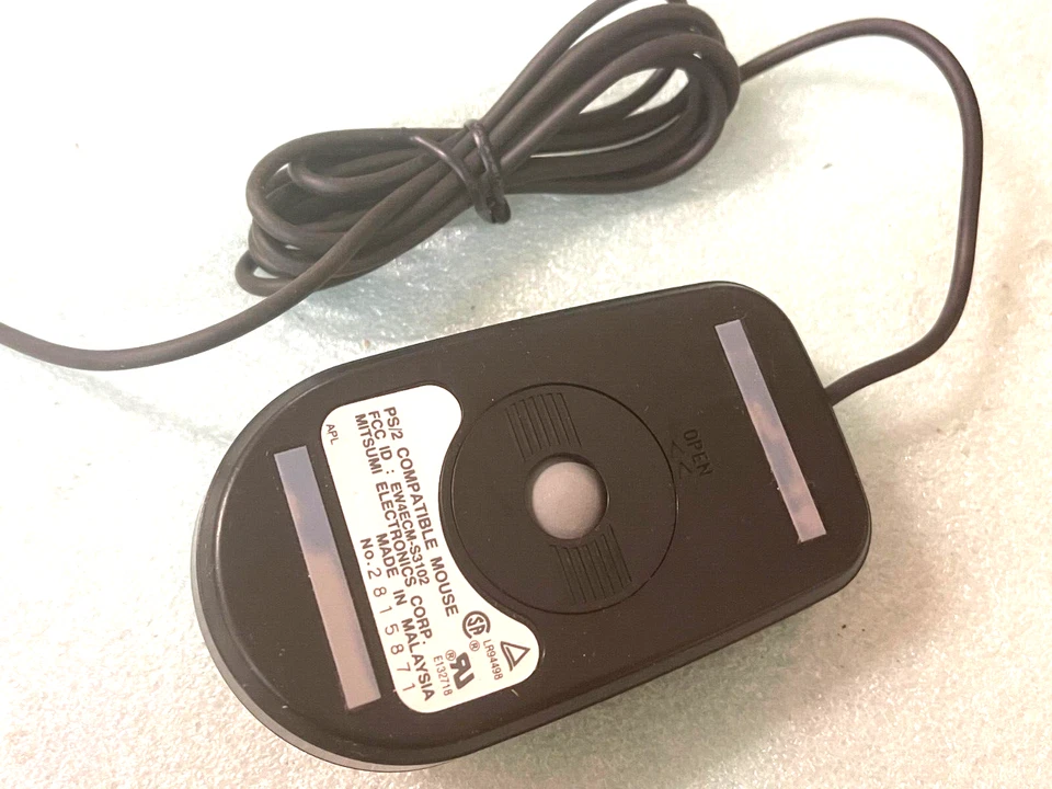 RARE NEW VINTAGE BLACK MITSUMI 2 BUTTON PS2 MECHANICAL MOUSE RM2-CMP36 RM3-M1 - Image 2 of 3