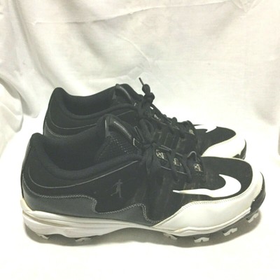 nike swingman cleats