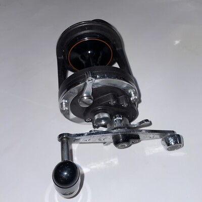 DAIWA MAGFORCE SEALINE SMF 170 H SUPER HIGH SPEED MULTIPLIER FISHING REEL.