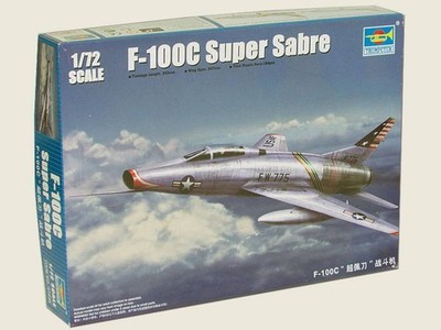F-100C Super Sabre / 1:72 - Trumpeter / 01648