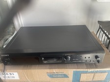 Sony MDS-JE500 MiniDisc deck. It functions as both a player and a Recorder