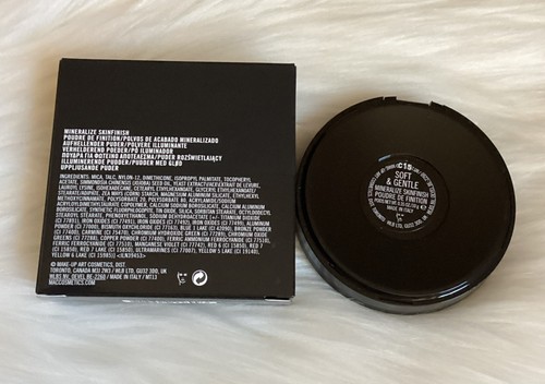 MAC Mineralize Skinfinish Highlight Powder SOFT & GENTLE ~ 10g/0.35oz Full Size - Picture 6 of 6