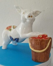 Aynsley Cottage Garden Pig with Bucket of Apples Ornament Unboxed