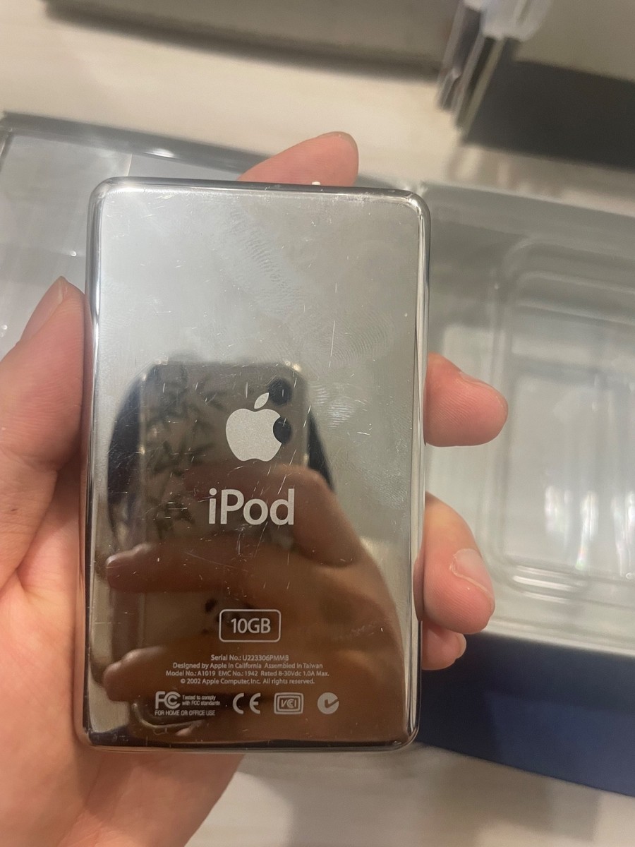 iPod 第2世代 for Mac A1019 10GB M8737J / A Apple iPod Classic 2nd generation for Mac A1019 10GB M8737J/A