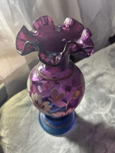 FENTON 1996 Ruffle Top Mulberry Vase 50th Anniversary Ed. Signed