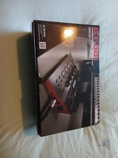 Boxed Boss GT-001 Gitarren-Multieffektprozessor (Desktop-Version von GT-100)