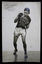 1964 SANTO MENENDEZ BOXING SIGNED PHOTO - Lightweight -Antonio Aragon Rios Fight