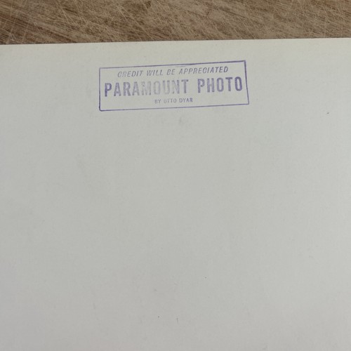 Foto de prensa de Hollywood de colección negro blanco 8x10 actores en set primount - Imagen 3 de 7