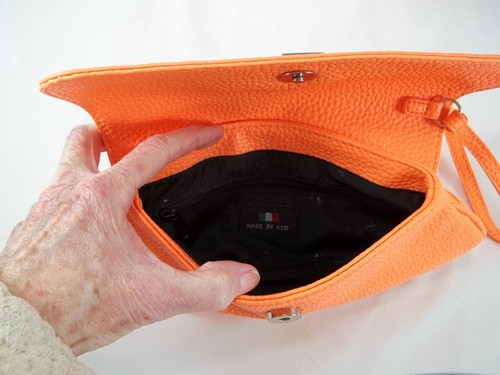 Borsa pochette Made by KEM piccola ARANCIONE BRILLANTE larga 10" x alta 5" - Foto 6 di 11