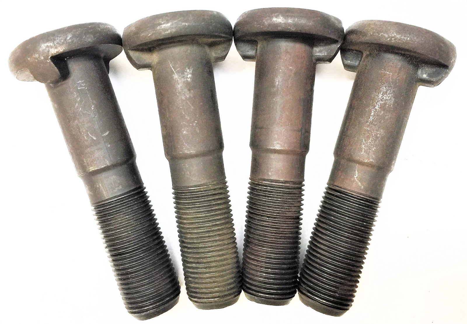 MERITOR Left-Hand Wedge Head Wheel Stud M2421 (20X-1335) [Lot of 4] NOS ...