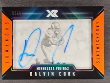 DALVIN COOK 2017 PANINI XR LUMINOUS ENDORSEMENTS ORANGE ON CARD ROOKIE AUTO #/10