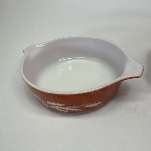 Vintage Pyrex Harvest Wheat Nesting Bowls Set of 2 473-B 471-B - Picture 5 of 13