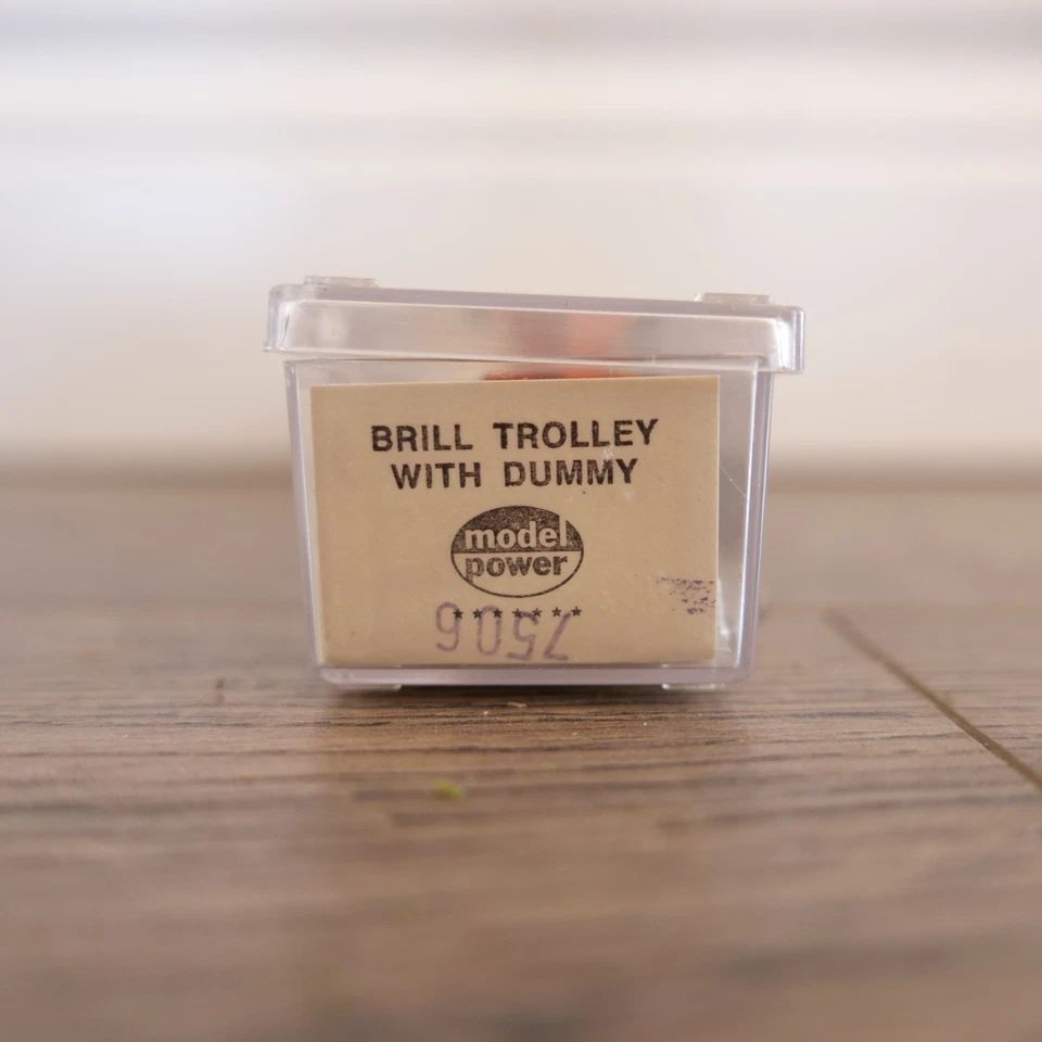Model Power 7508 N Scale Brill Trolley Car with Dummy - Image 2 of 2
