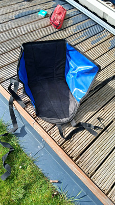 Universal Kitebuggysitz Blau/Schwarz