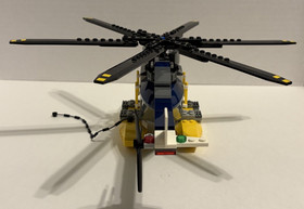 LEGO City 60067 Swamp Police Helicopter Pursuit 100% Complete 3 Minifigs Manuals