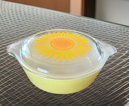 Vintage PYREX 471-C Pint Yellow Casserole Dish & Daisy Sunflower Clear LID 470-C