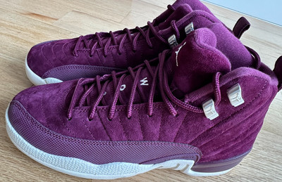 Nike Air Jordan 12 Retro Bordeaux Size 6.5y. 153265-617 6.5
