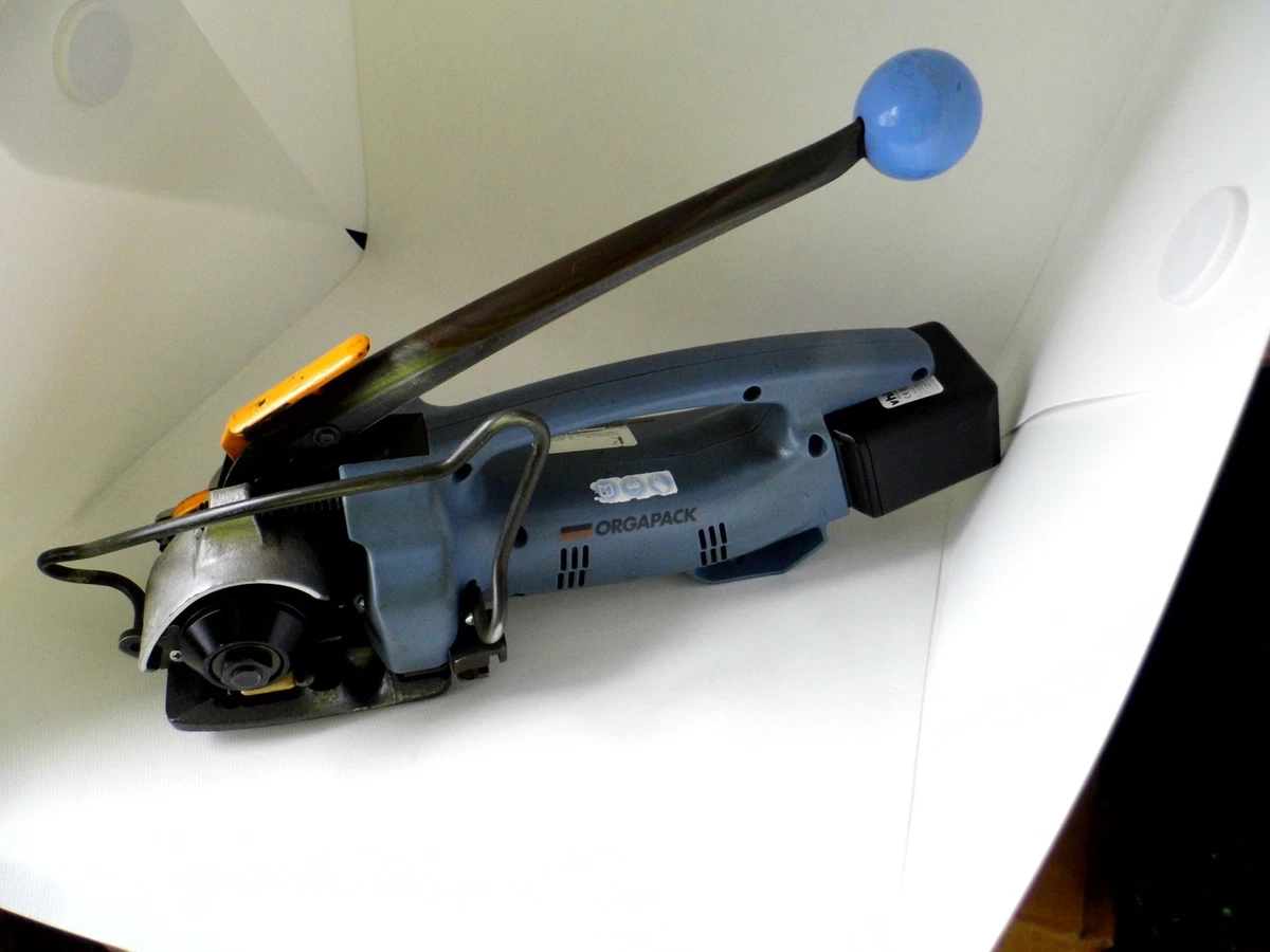Reggiatrice Elettrica con Batteria da 4000 ha Reggiatrice Autoatica