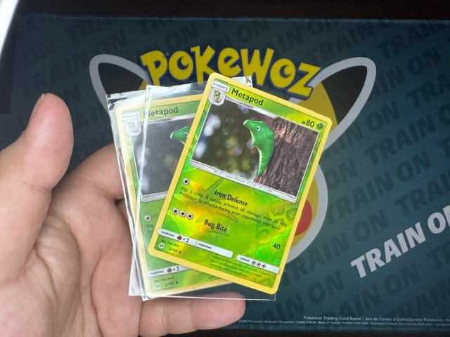 2/149 Metapod Reverse Holo Pokémon TCG Card Sun & Moon Base Set