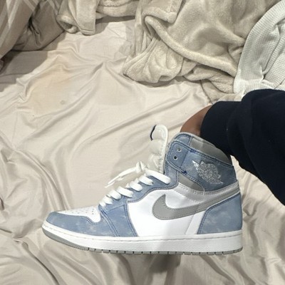 Nike Air Jordan 1 High Top Men s Colorblock Sneakers Blue White Gray