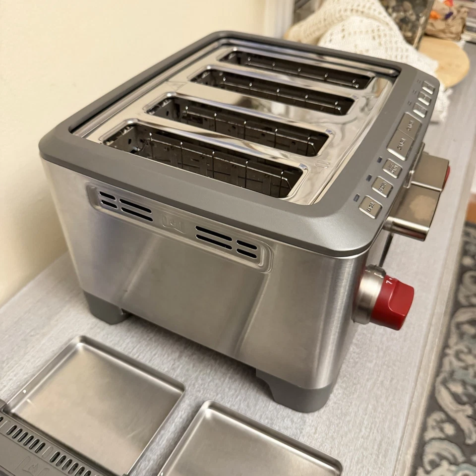 Wolf Gourmet Toaster 4-Slice Stainless Steel WGTR104S Red Knob Oven TESTED 🇺🇸 - Image 4 of 4