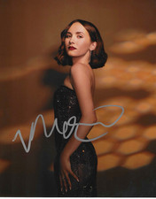 * MAUDE APATOW * signed 8x10 photo * EUPHORIA * COA *