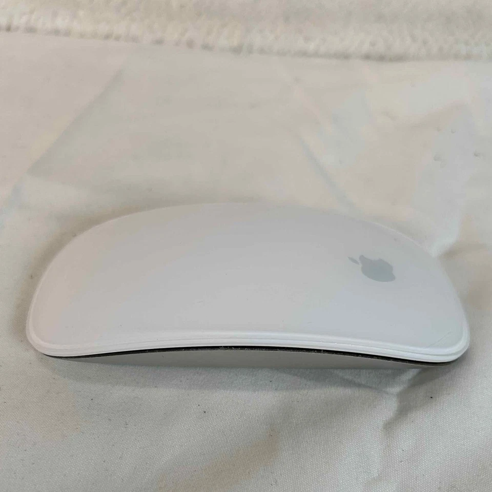 Apple Magic Mouse 2 Wireless Bluetooth Rechargeable Mouse A1296 White - Image 4 of 4